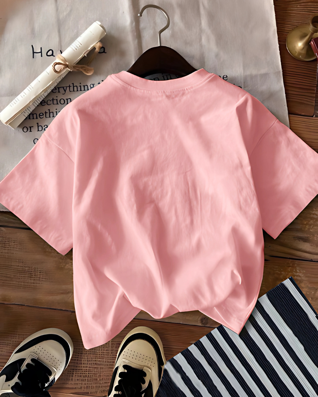 Attitoon XX Graphic Tee – Minimalist Loose Fit Women’s T-Shirt