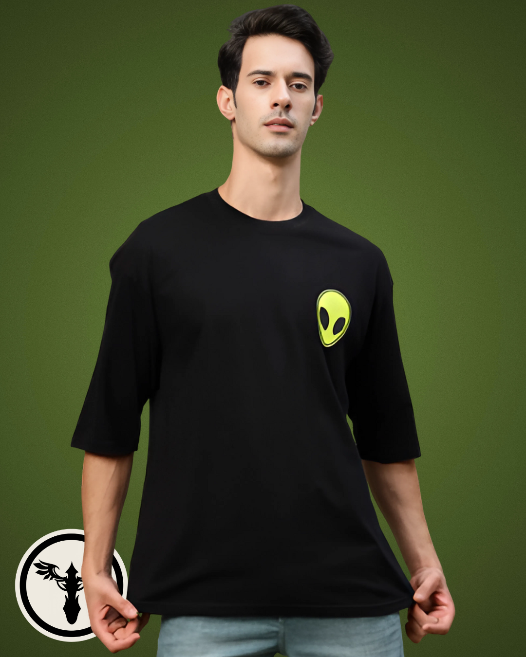 Alien Vibe Oversized Tee