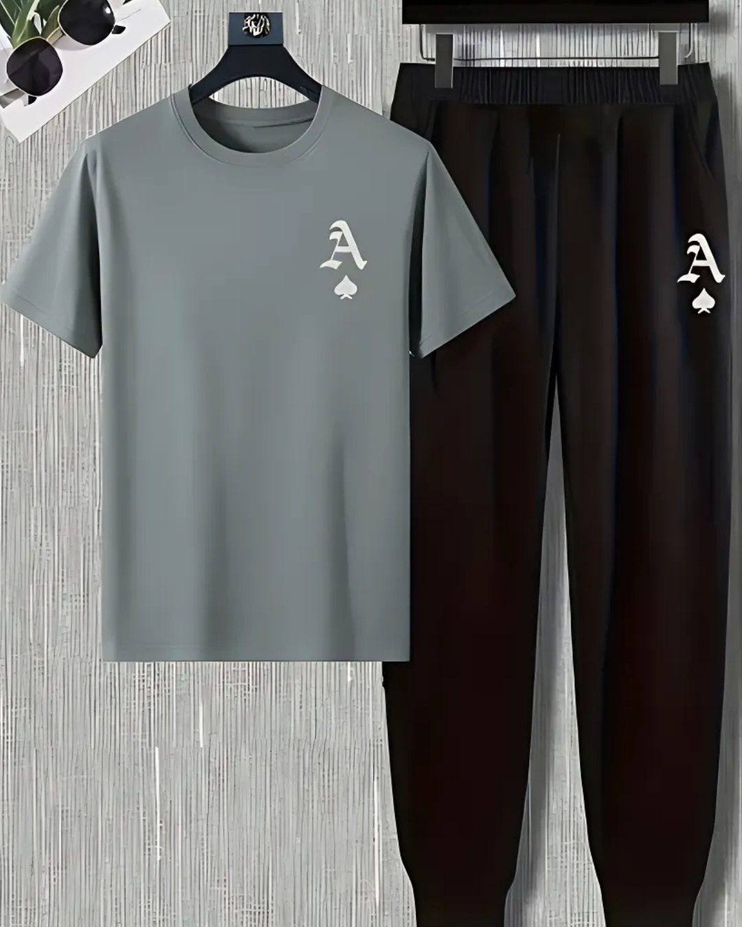 Men's Ace of Spades Graphic T-Shirt & Jogger Tracksuit Set - Casual & Sporty